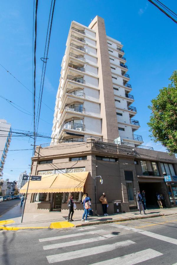 Apartment A & P *
